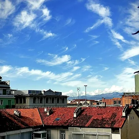 Casa Lingotto Centro Fiere, Metro, Inalpi Arena,centro Congressi, Ospedale Molinette, Politecnico * Turin