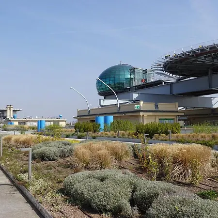 Casa Lingotto Centro Fiere, Metro, Inalpi Arena,centro Congressi, Ospedale Molinette, Politecnico