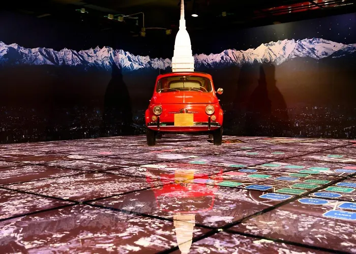 Casa Lingotto, Fiere, Metro, Inalpi Arena,centro Congressi, Ospedale, Politecnico * Турин